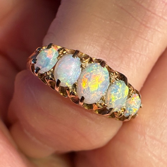 Antique Opal 18K Yellow Gold Band Ring - Picture 12 of 16